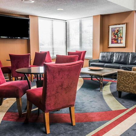 Quality Inn Auburn Hills - Detroit North Eksteriør billede