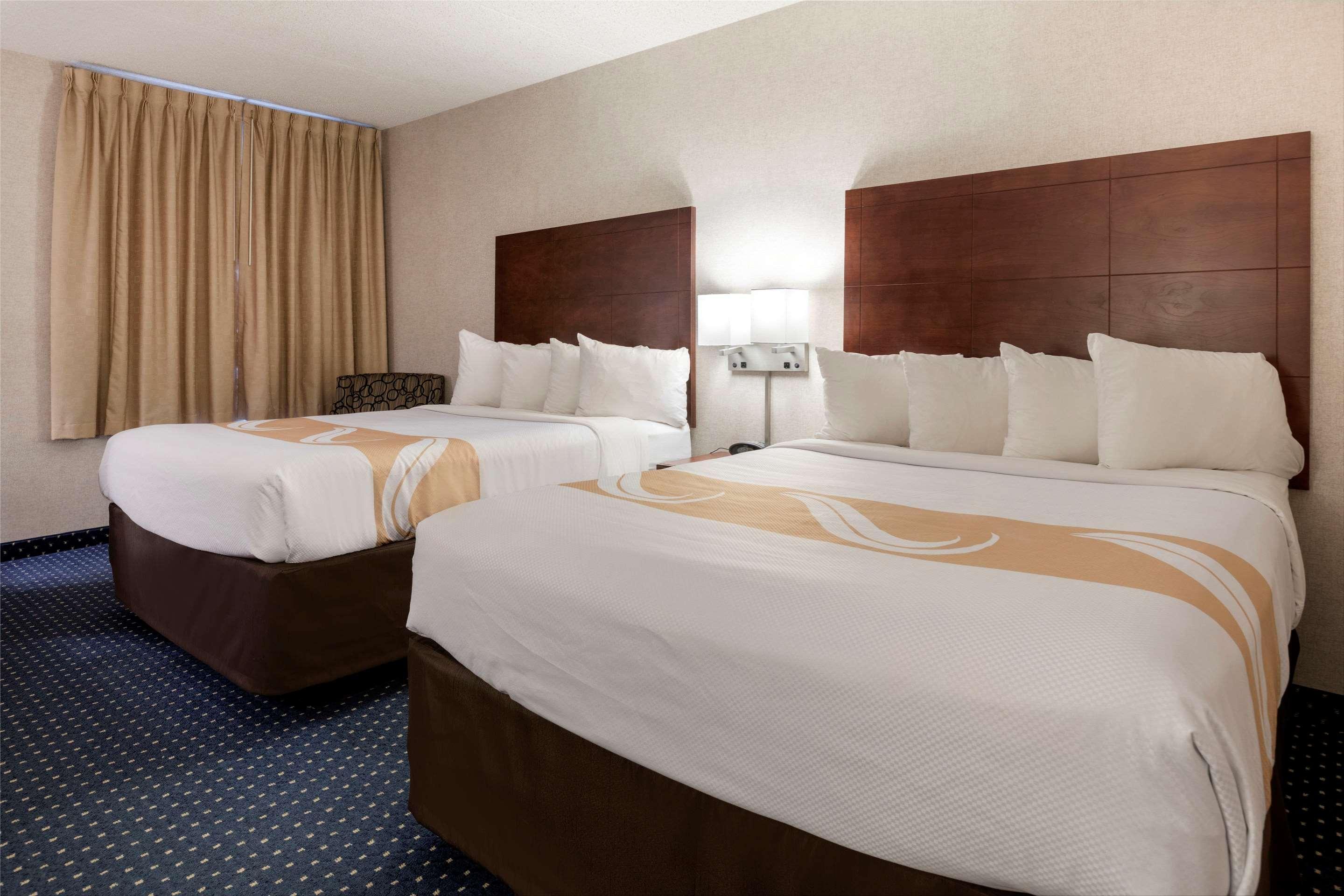 Quality Inn Auburn Hills - Detroit North Eksteriør billede