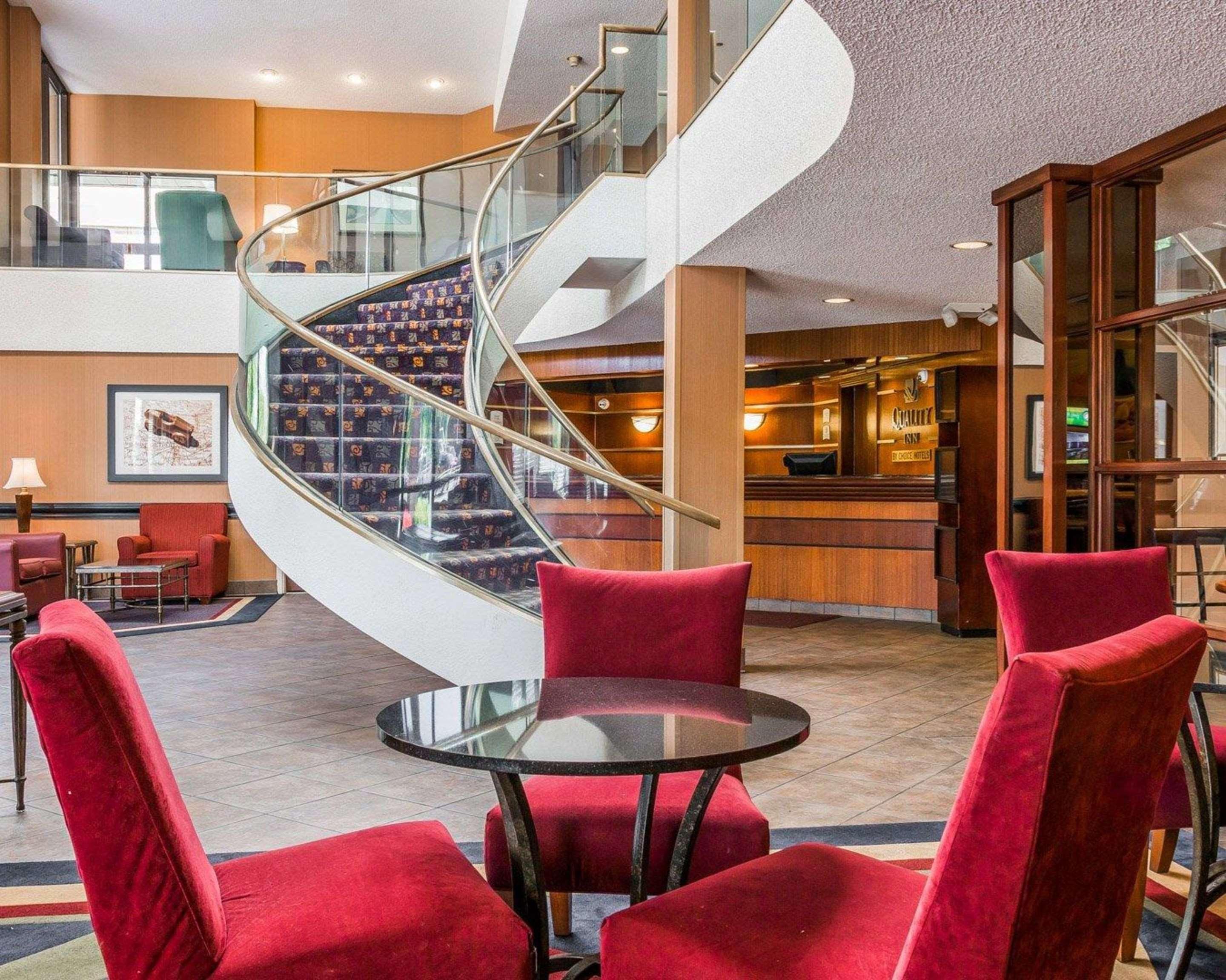 Quality Inn Auburn Hills - Detroit North Eksteriør billede