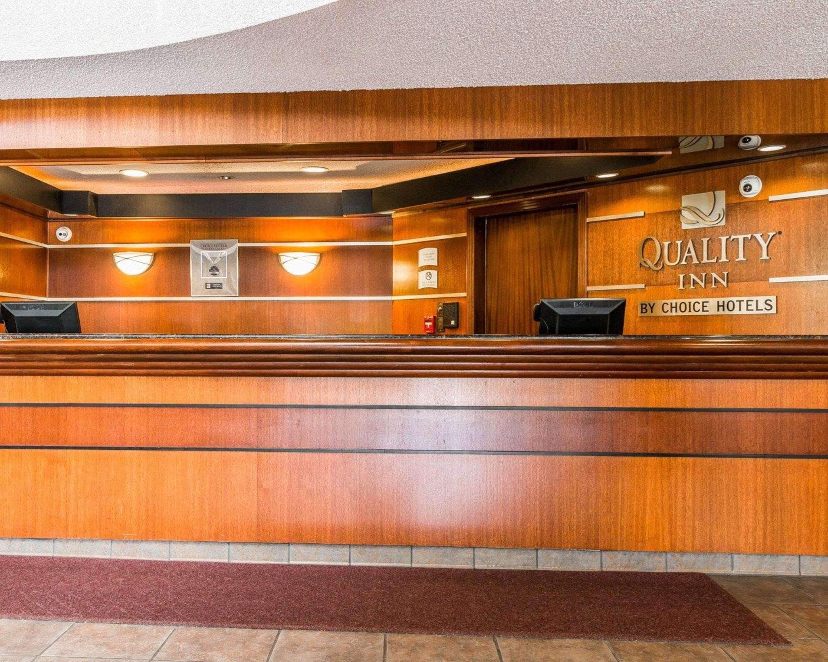 Quality Inn Auburn Hills - Detroit North Eksteriør billede