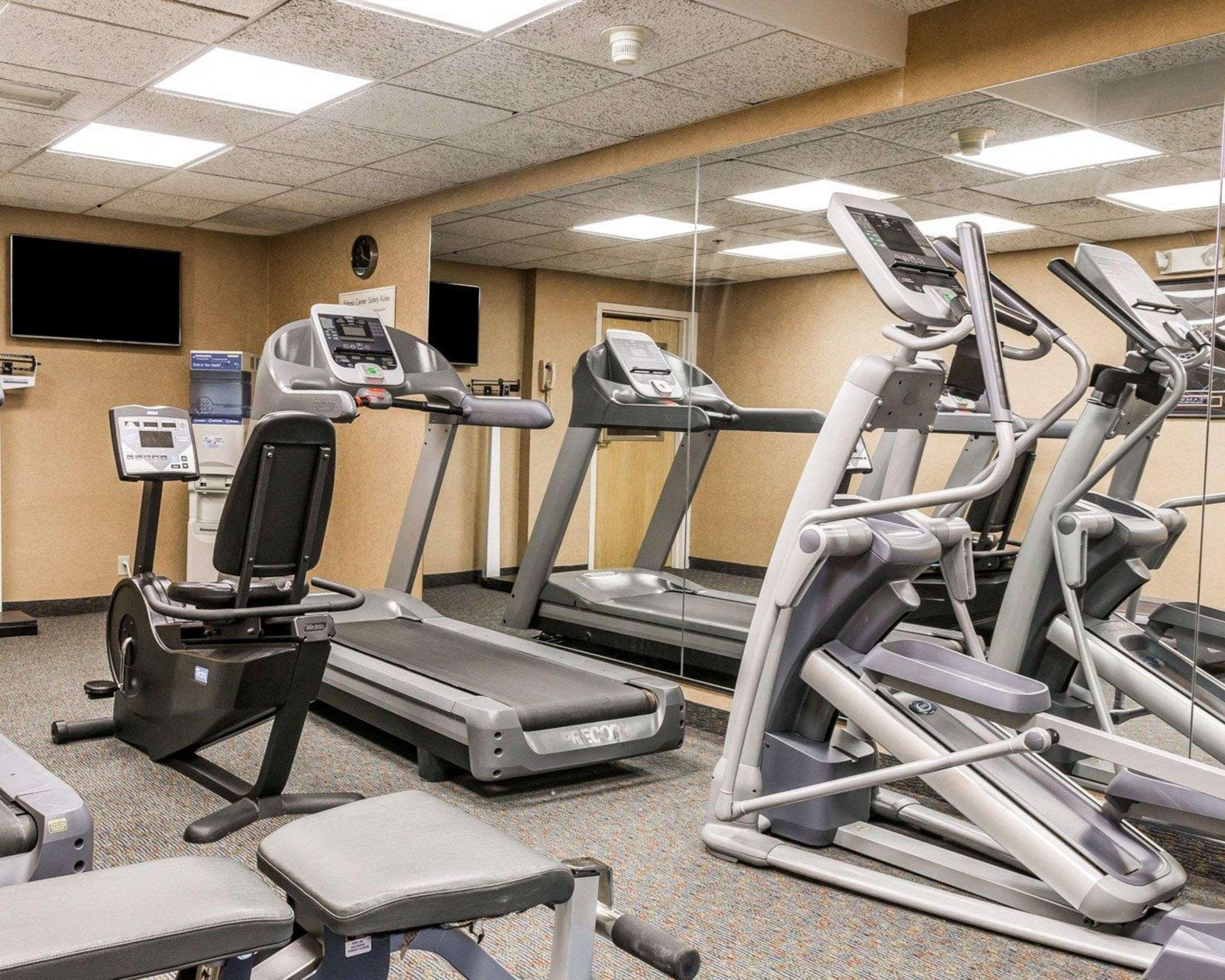 Quality Inn Auburn Hills - Detroit North Eksteriør billede
